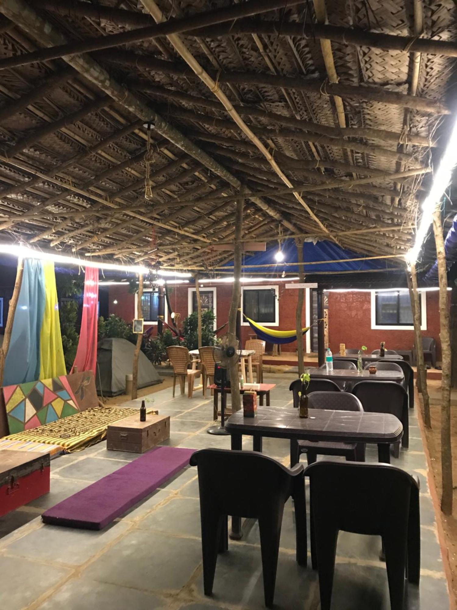 גוקרנה Tusker Tribe Hostel מראה חיצוני תמונה
